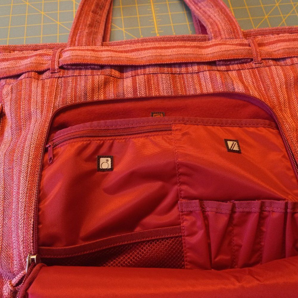 Oglo computer tote - Picture 6 of 9